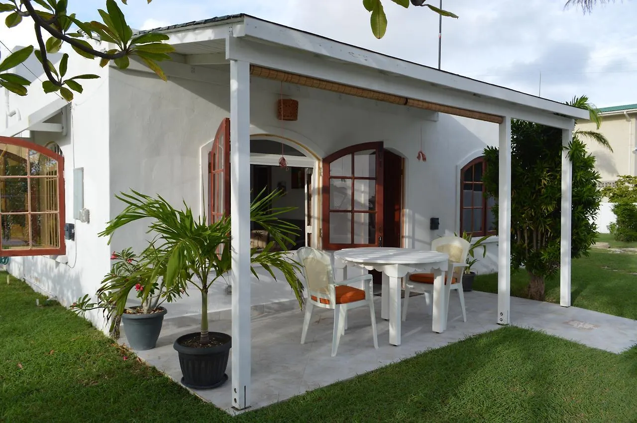 Frangipani Apartment Κράιστ Τσερτς Μπαρμπάντος